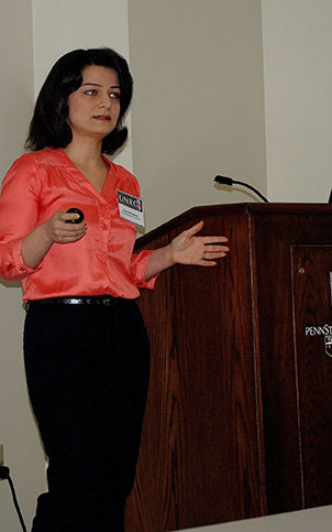 Bahareh Nojabaei presents at a UNRC meeting